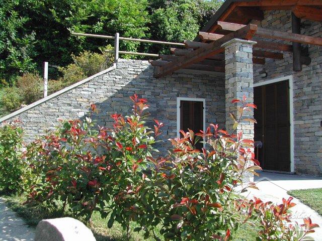 Schönes Ferienhaus mit Seeblick, in Trarego Viggiona, Lago Maggiore, Piemont, Italien