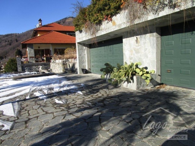 Wünderschönes Ferienhaus in Trarego mit Pool und Seesicht