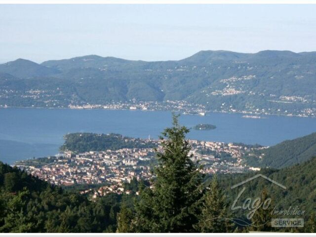 In der Ortschaft Premeno Lago Maggiore Freistehende Villa mit super schönen Sicht auf den Lago Maggiore