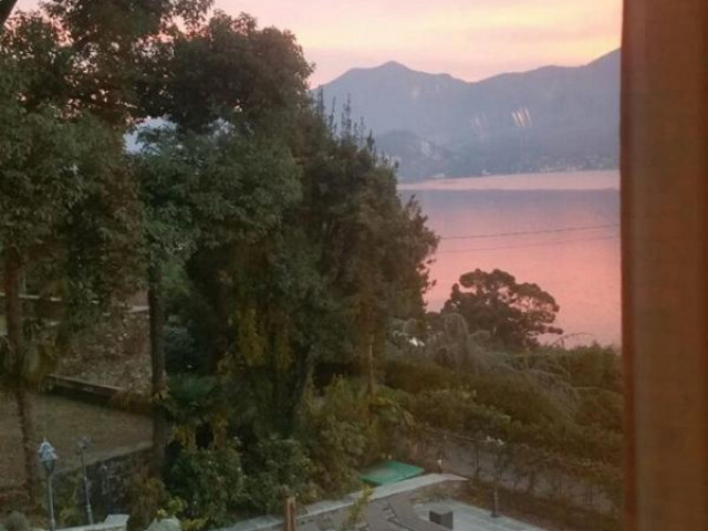 Ghiffa Ortsteil Frino Lago Maggiore Jugendstil Villa mit Pool und super Seesicht auf den Lago Maggiore