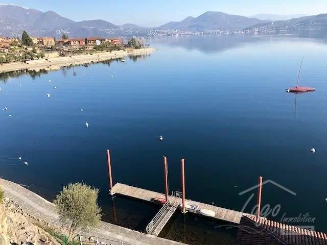 Cannero Einfamilienhaus fast direkt am Seeufer , nur wenige Schritte bis zum Lago Maggiores