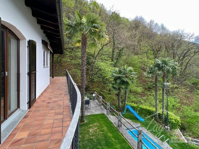 Caviano Villa mit Pool und viel Platz für Familie & Freunde