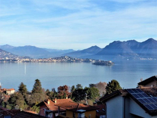 Baveno: Wohnung von 120m² mit grosser Terrasse von 30m² und super schönen Blick auf den Lago Maggiore