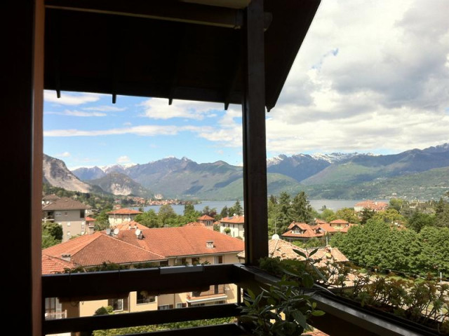 Stresa 3 Zimmer Wohnung mit wunderbarer Seesicht auf den Lago Maggiore
