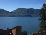 In der Residenz Pachá in Oggebbio wir im letzten Stock eine Wohnung mit herrlichem Blick auf den Lago Maggiore